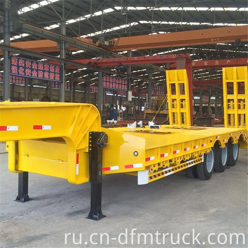 3 Axles Lowbed Semi Trailer4 Jpg